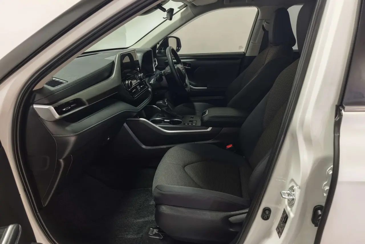 2025 Toyota Kluger Gallery Image 15