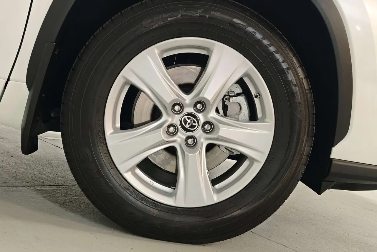 2025 Toyota Kluger Gallery Image 5