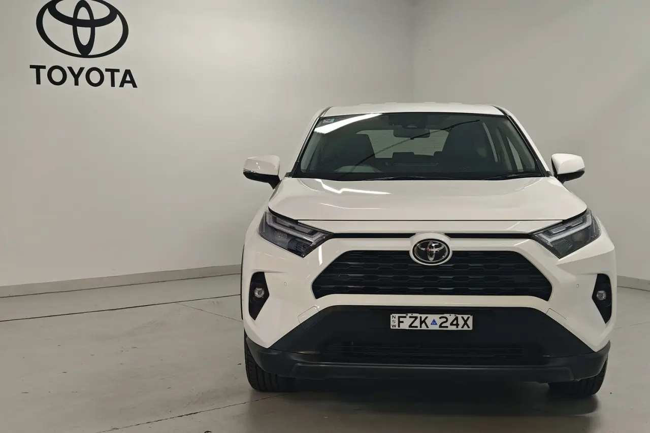 2025 Toyota RAV4 Gallery Image 2