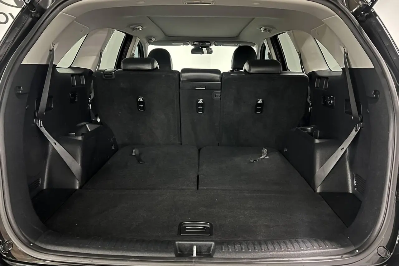 2020 Kia Sorento Gallery Image 14