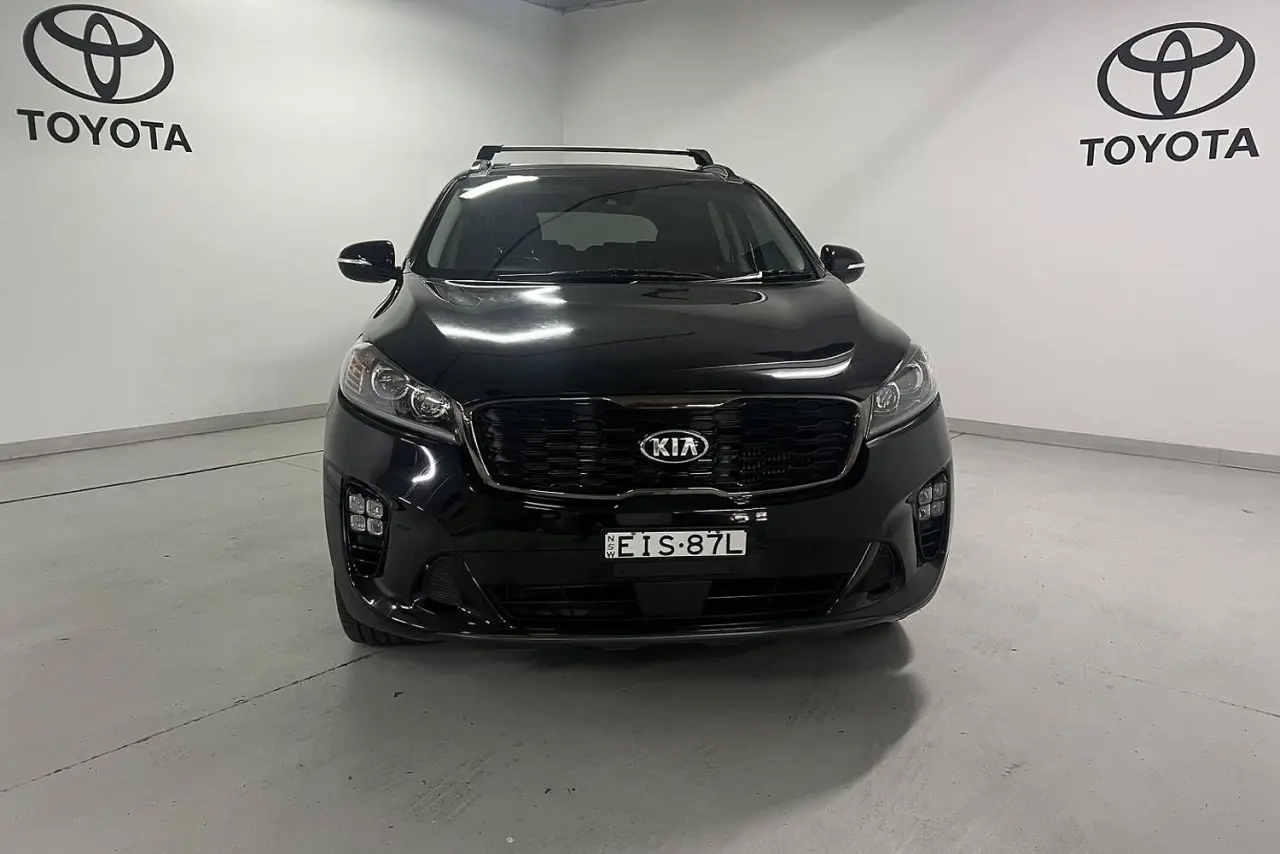 2020 Kia Sorento Gallery Image 2