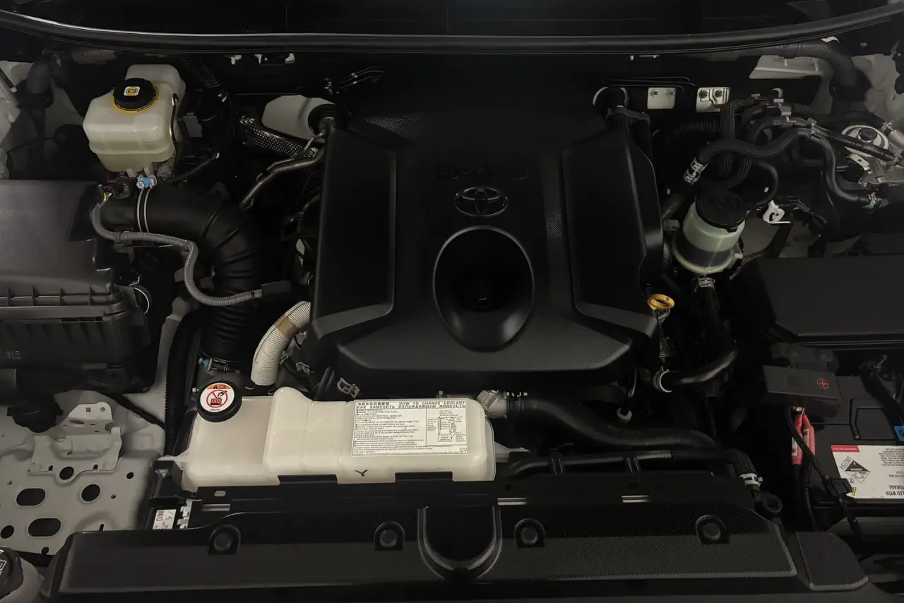 2020 Toyota Landcruiser Prado Gallery Image 21