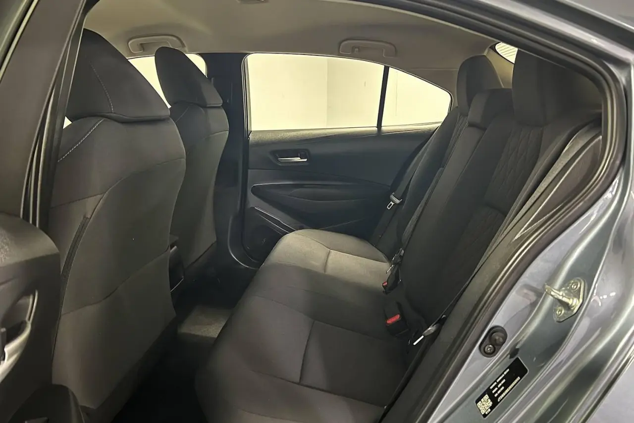 2022 Toyota Corolla Gallery Image 13