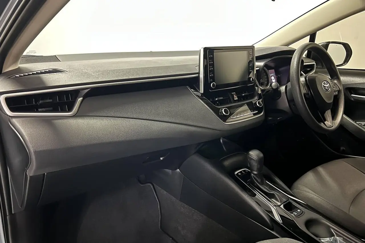 2022 Toyota Corolla Gallery Image 14
