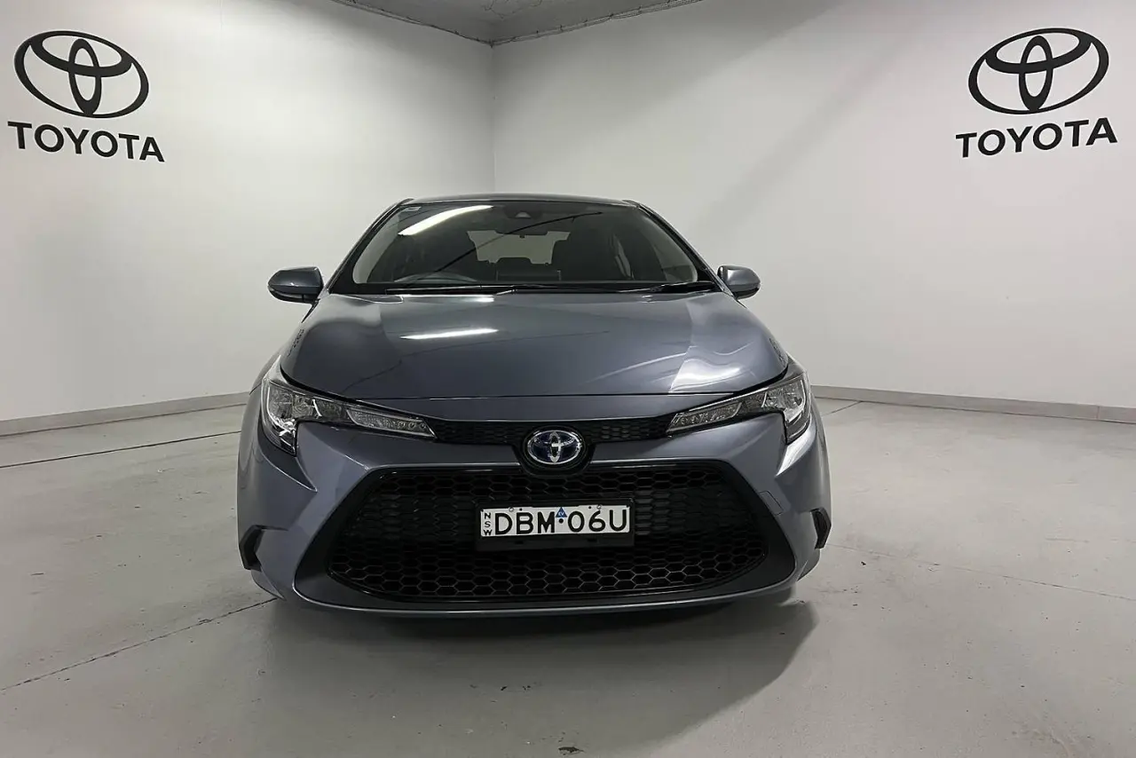 2022 Toyota Corolla Gallery Image 2