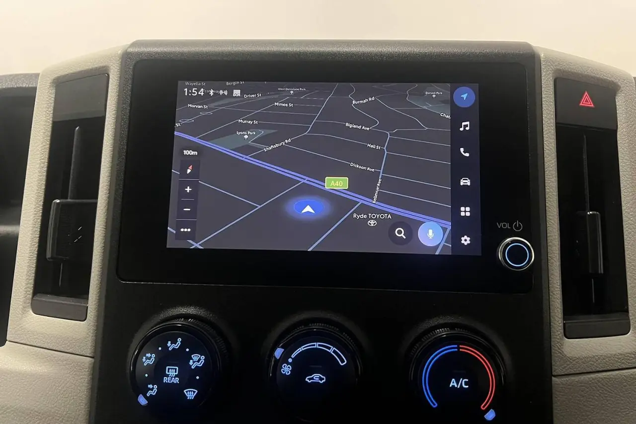 2024 Toyota Hiace Gallery Image 18