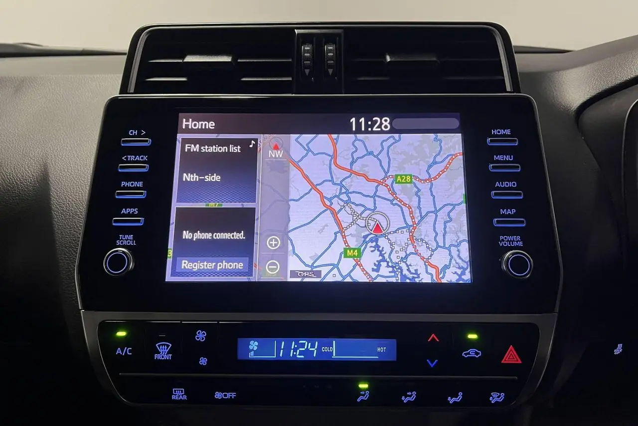 2021 Toyota Landcruiser Prado Gallery Image 18