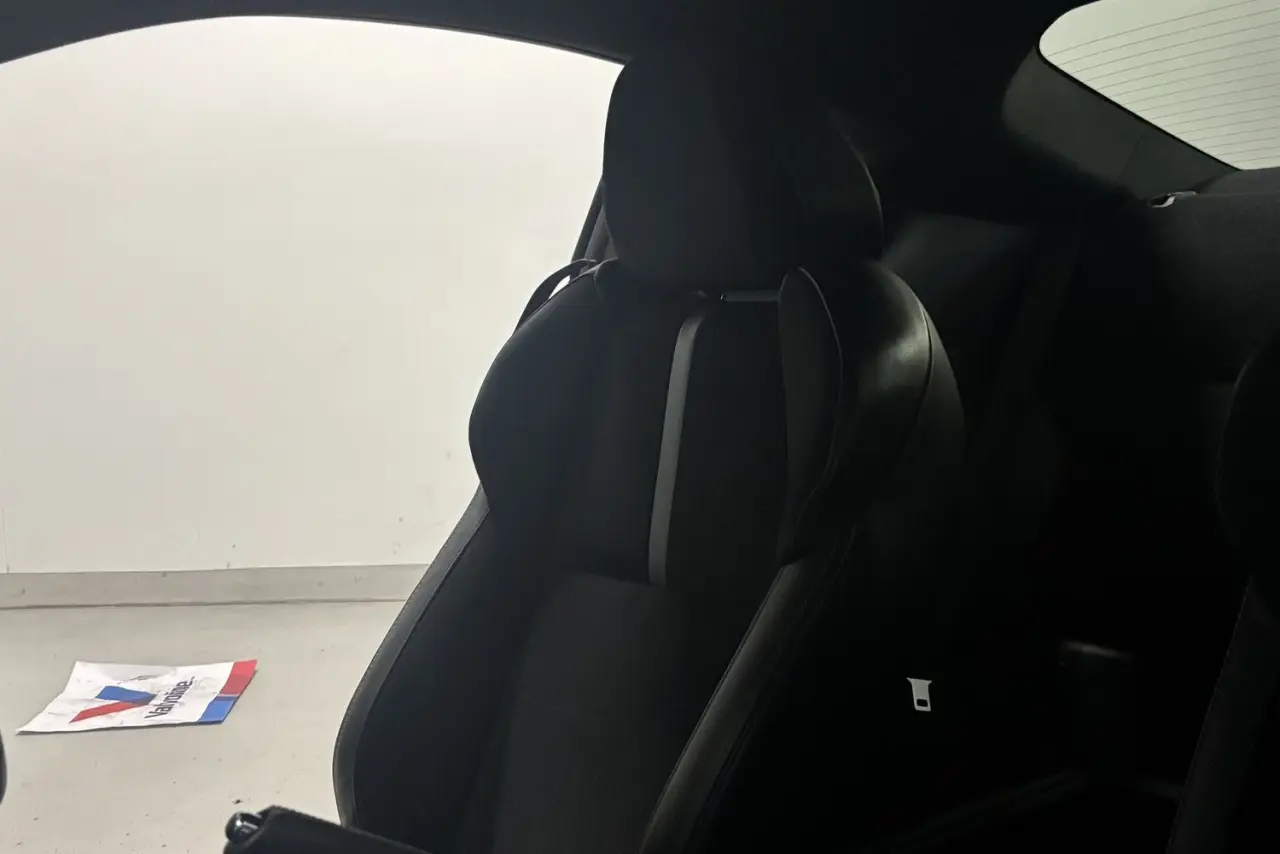 2024 Toyota GR86 Gallery Image 13