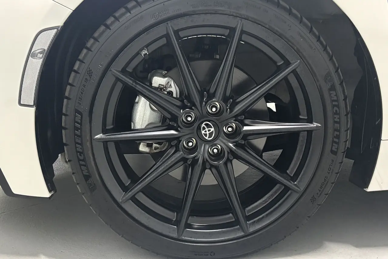 2024 Toyota GR86 Gallery Image 5