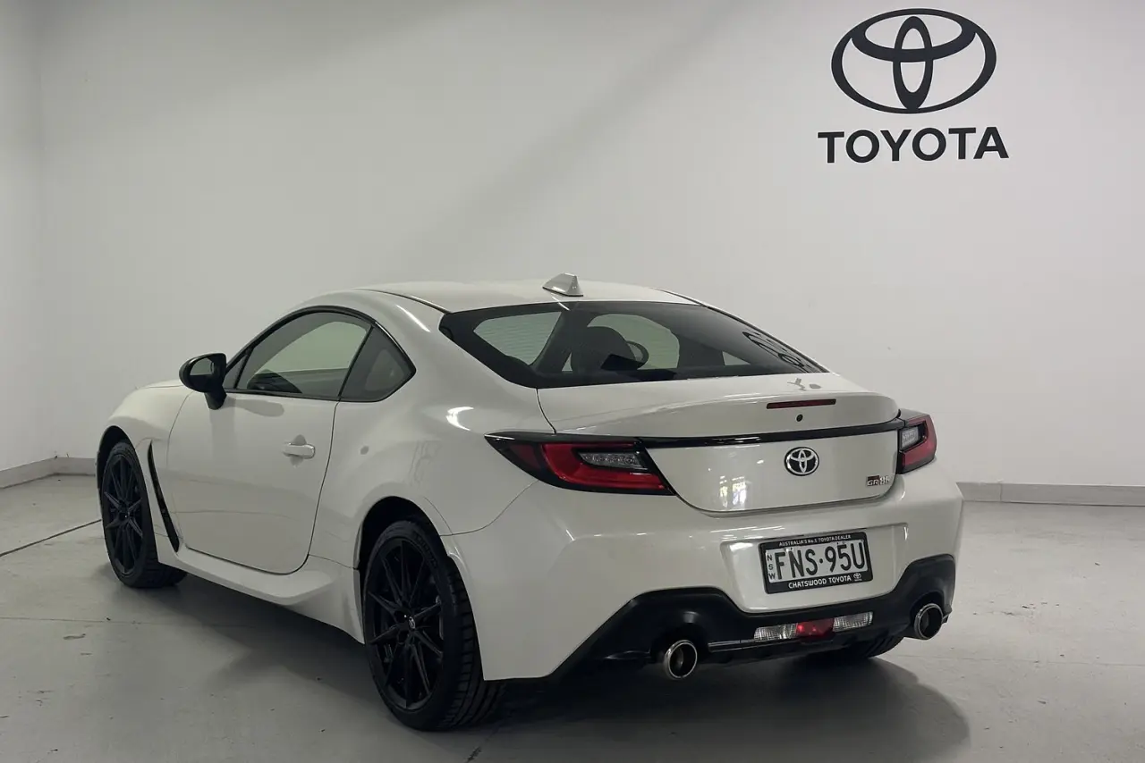 2024 Toyota GR86 Gallery Image 6