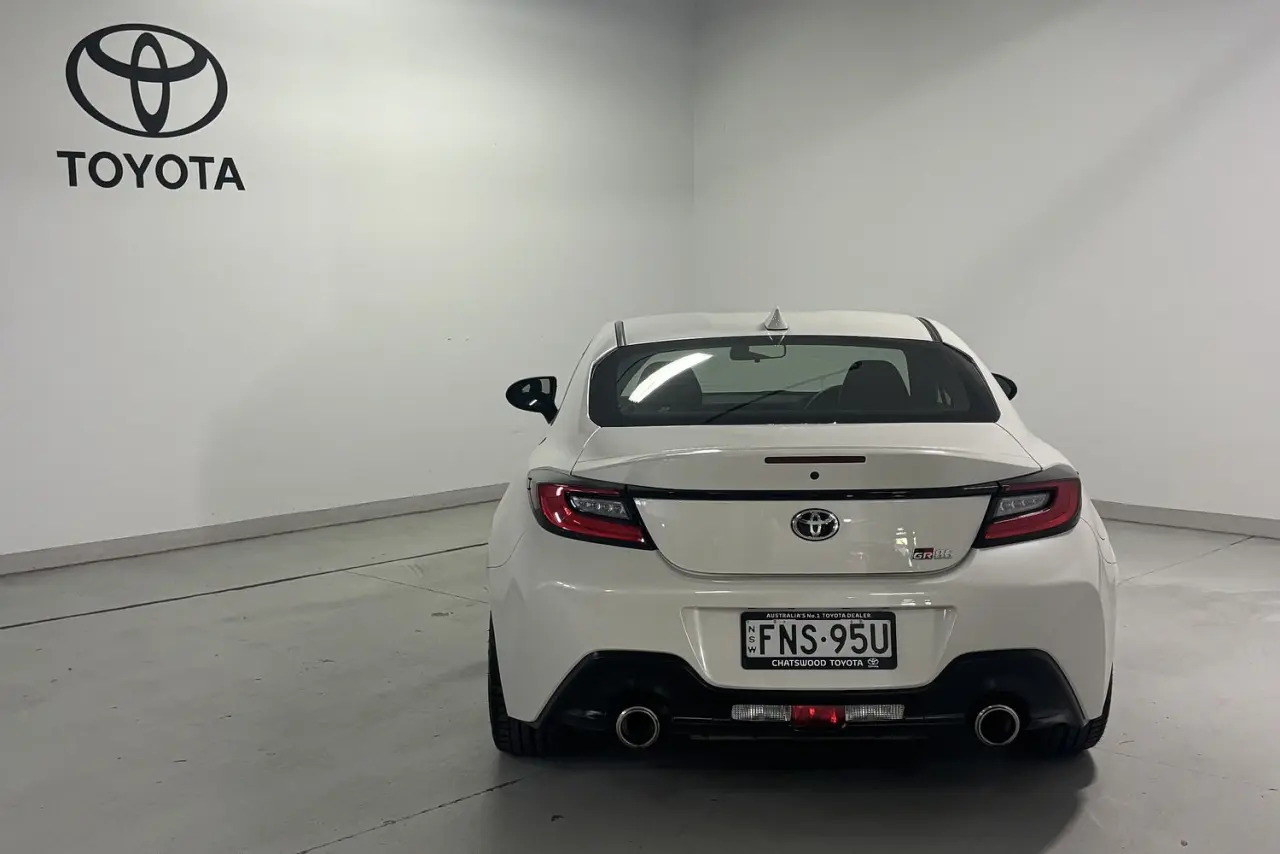 2024 Toyota GR86 Gallery Image 8