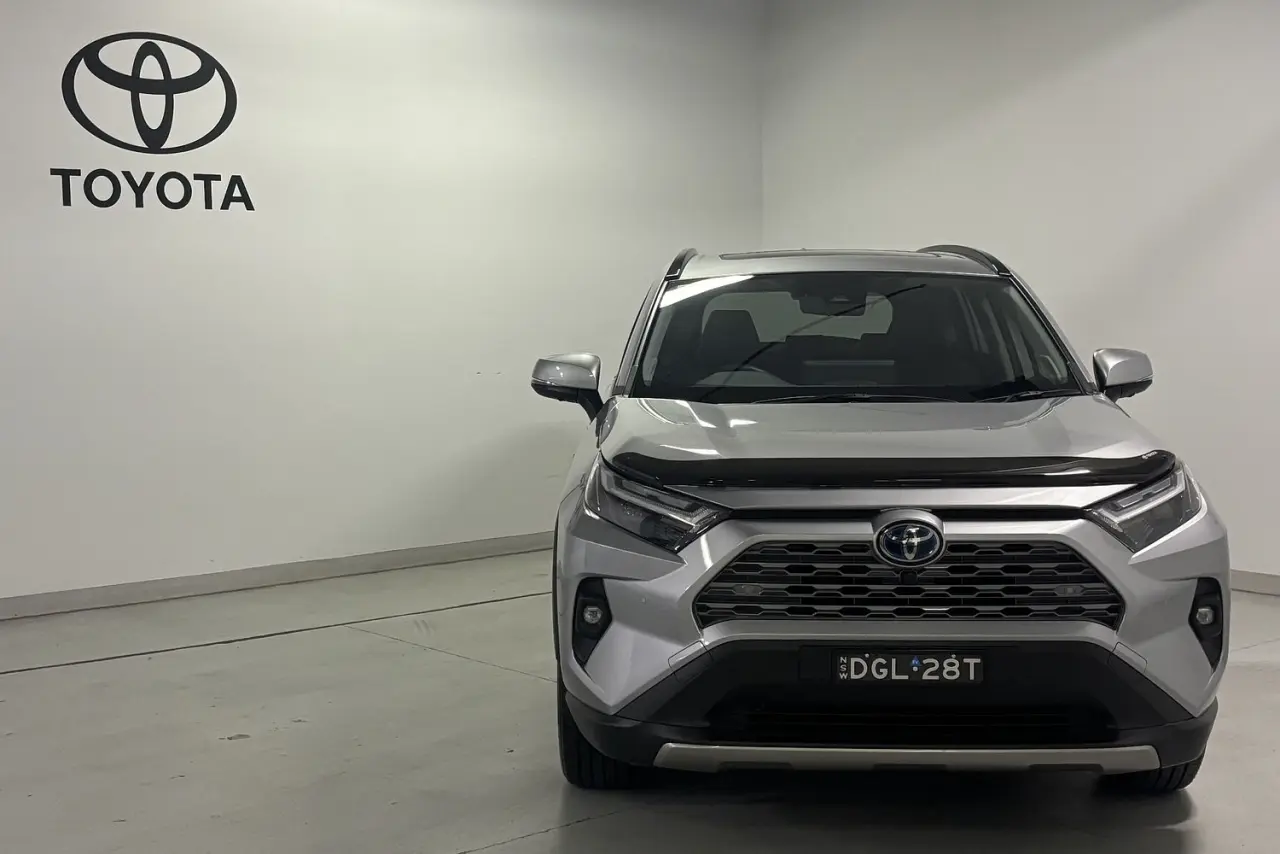 2023 Toyota RAV4 Gallery Image 2