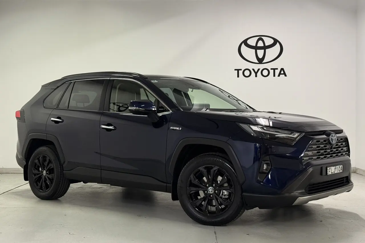 2024 Toyota RAV4 Gallery Image 1