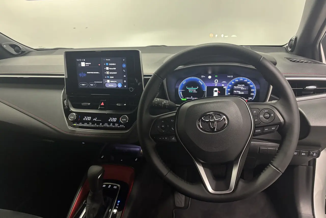 2025 Toyota Corolla Gallery Image 18