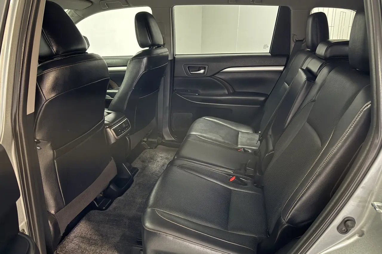 2019 Toyota Kluger Gallery Image 12