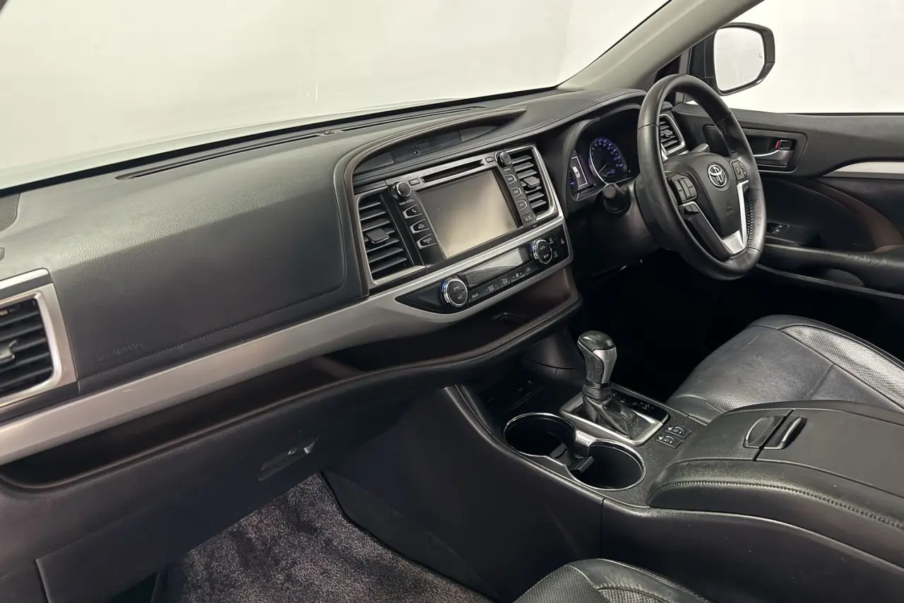 2019 Toyota Kluger Gallery Image 13