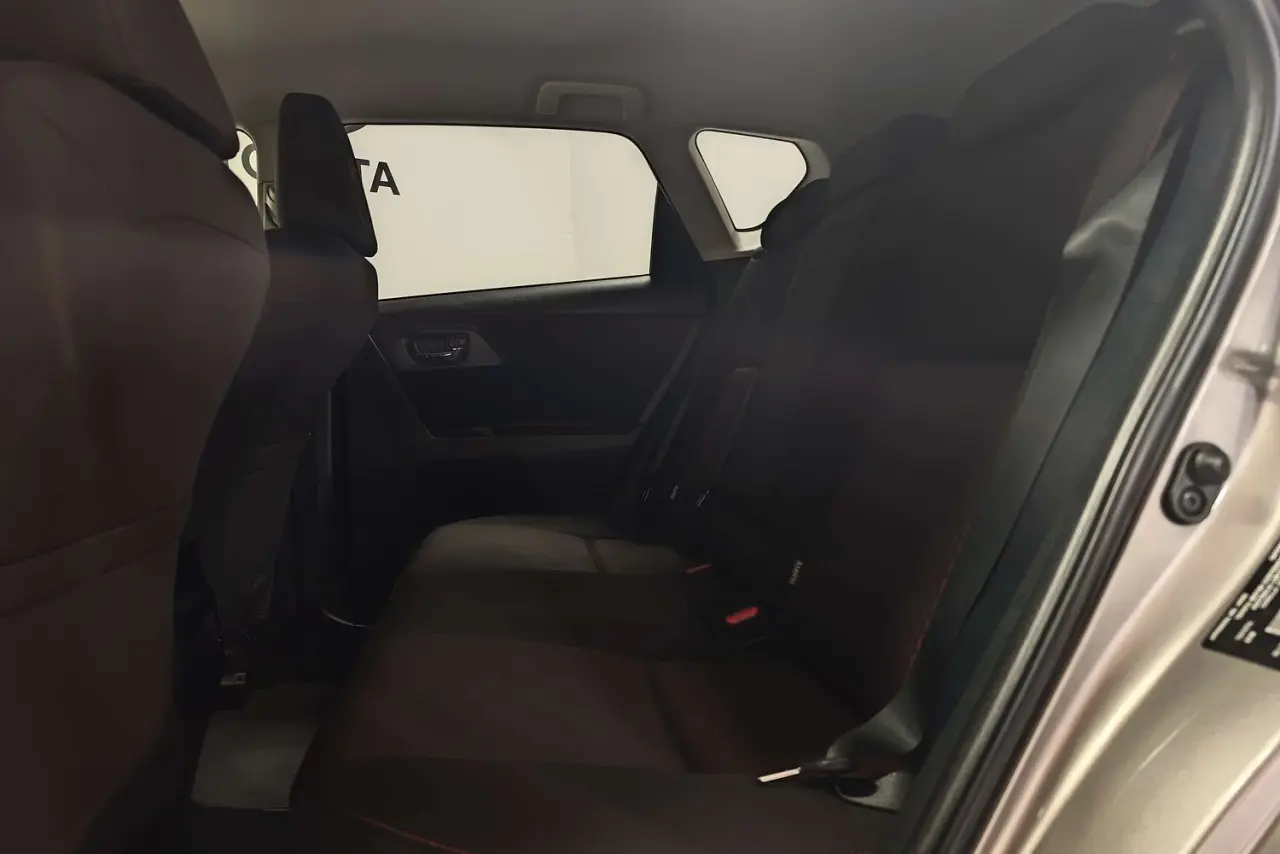 2013 Toyota Corolla Gallery Image 13