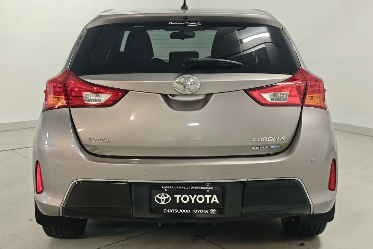 2013 Toyota Corolla Gallery Image 8