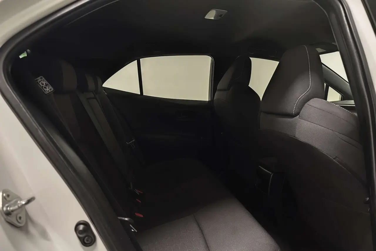 2021 Toyota Corolla Gallery Image 11