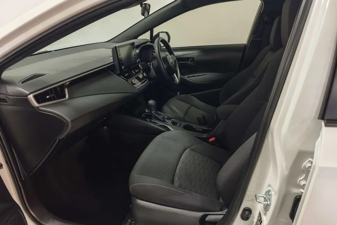 2021 Toyota Corolla Gallery Image 14