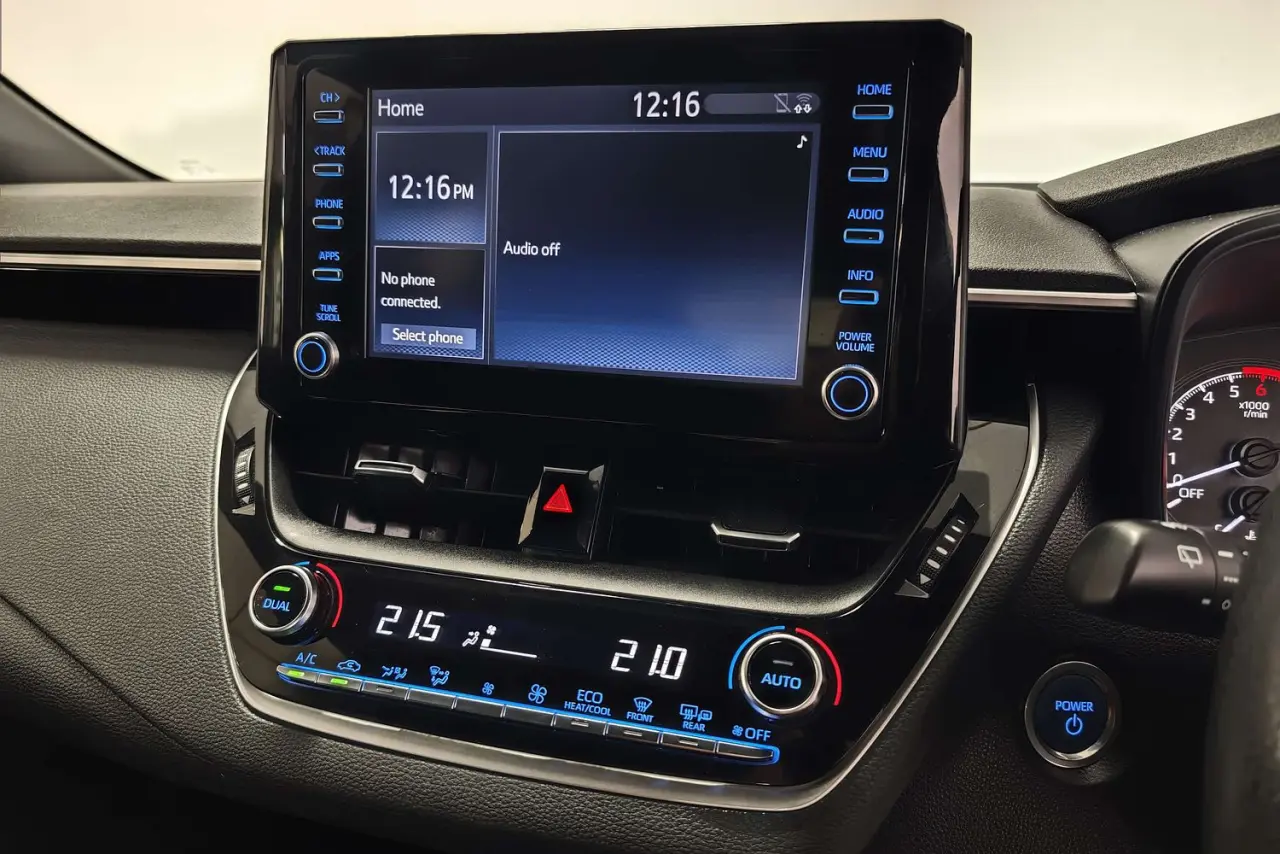 2021 Toyota Corolla Gallery Image 18