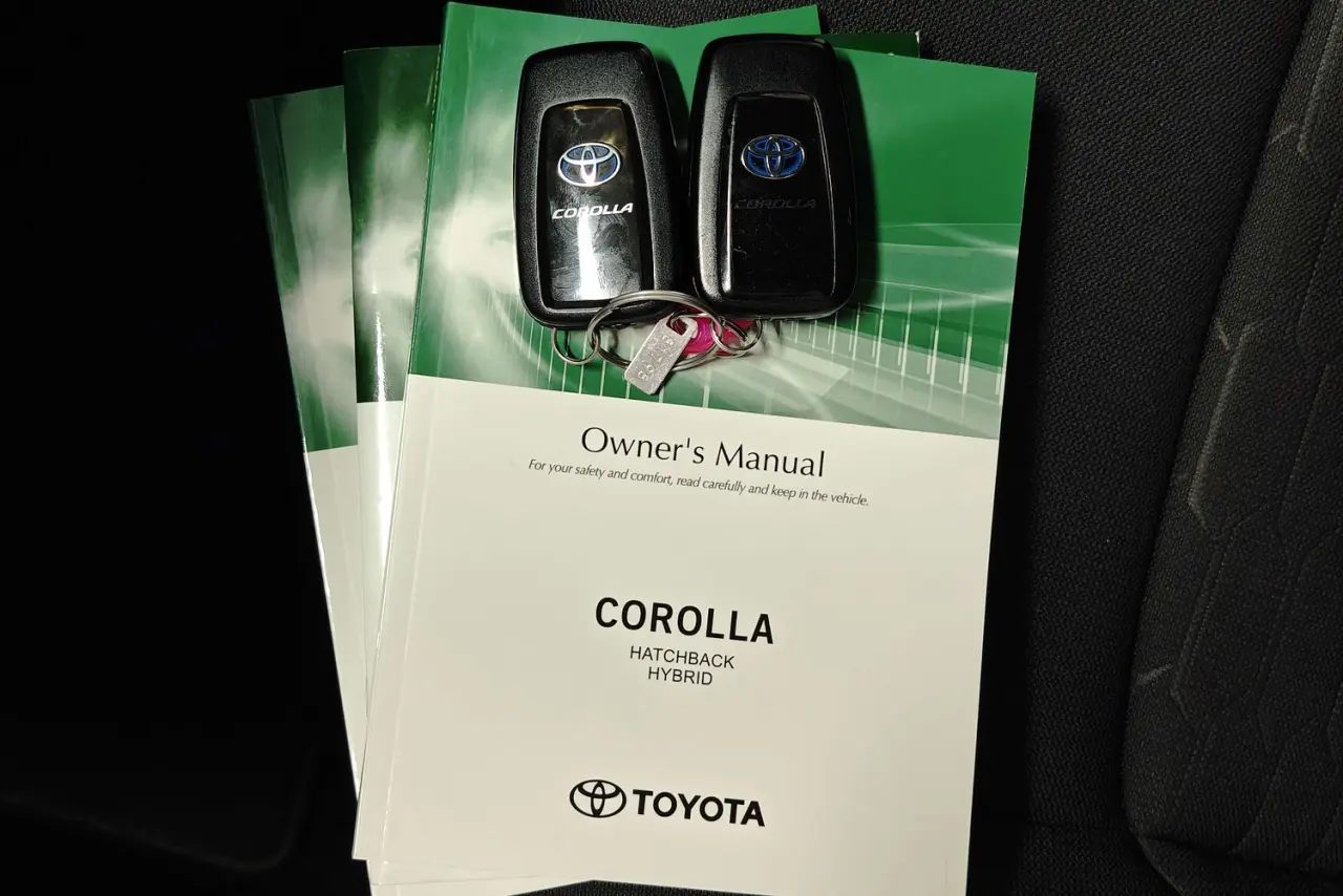 2021 Toyota Corolla Gallery Image 21