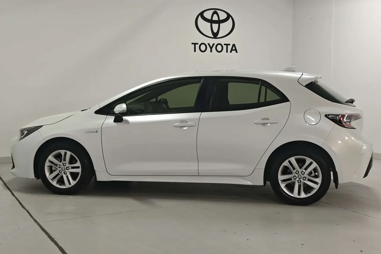 2021 Toyota Corolla Gallery Image 9