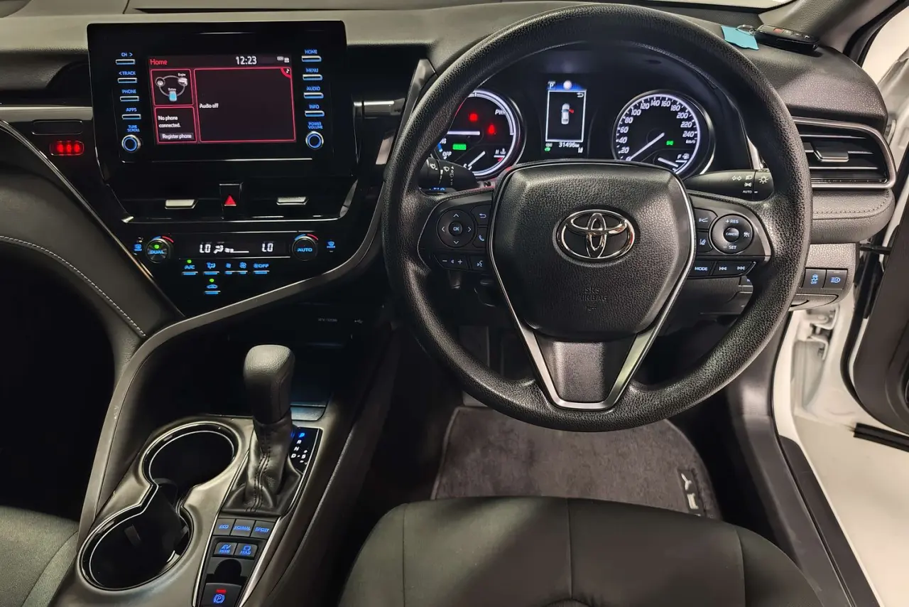 2021 Toyota Camry Gallery Image 16