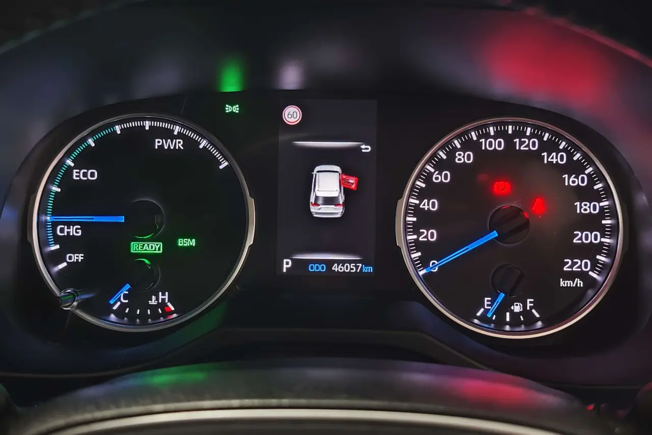 2022 Toyota RAV4 Gallery Image 17