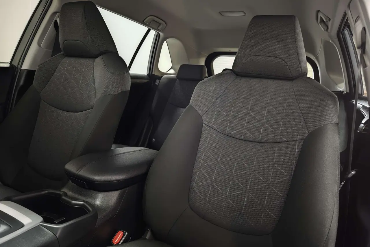 2024 Toyota RAV4 Gallery Image 15