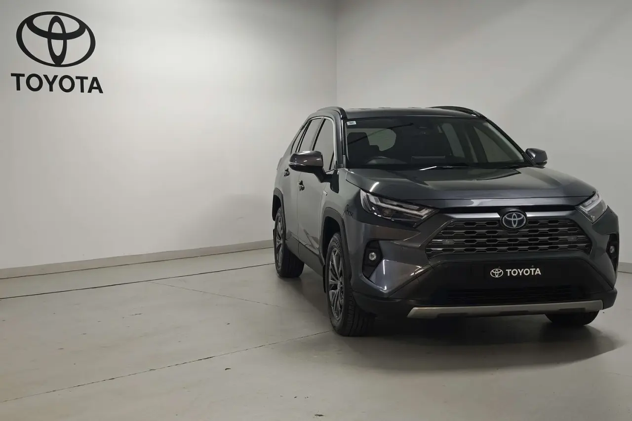 2024 Toyota RAV4 Gallery Image 2