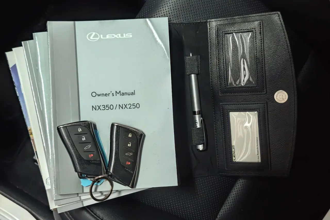 2023 Lexus NX Gallery Image 21