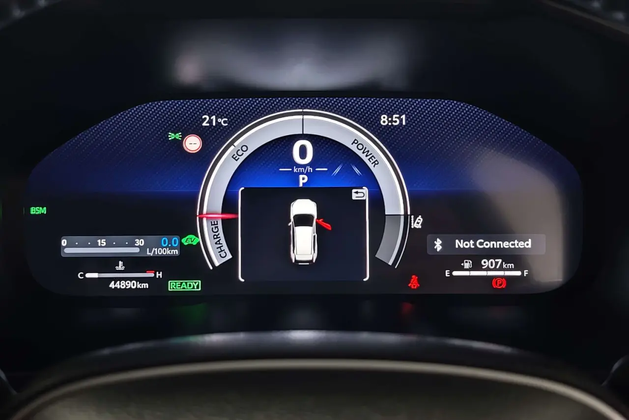 2023 Toyota RAV4 Gallery Image 17