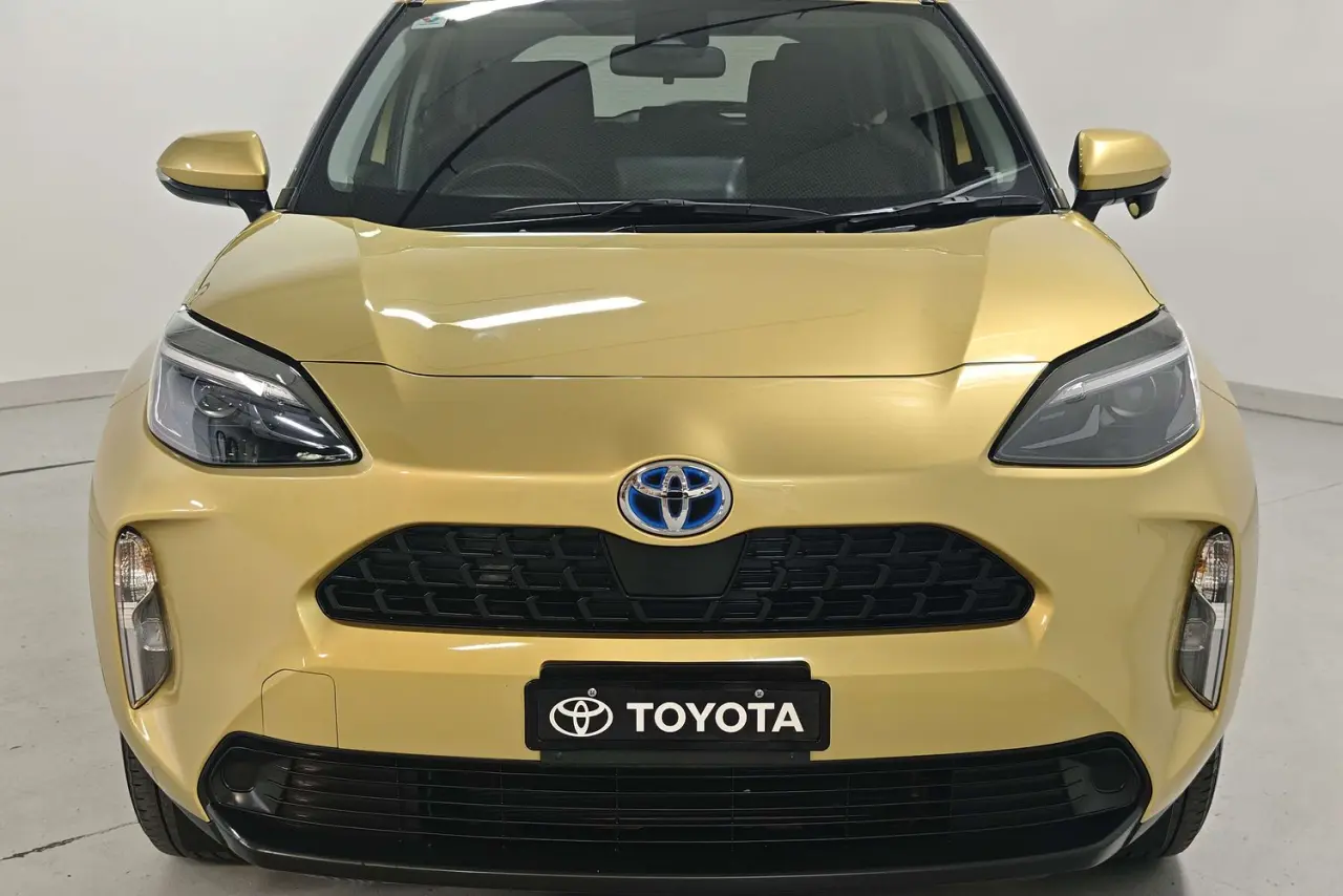 2023 Toyota Yaris Cross Gallery Image 3