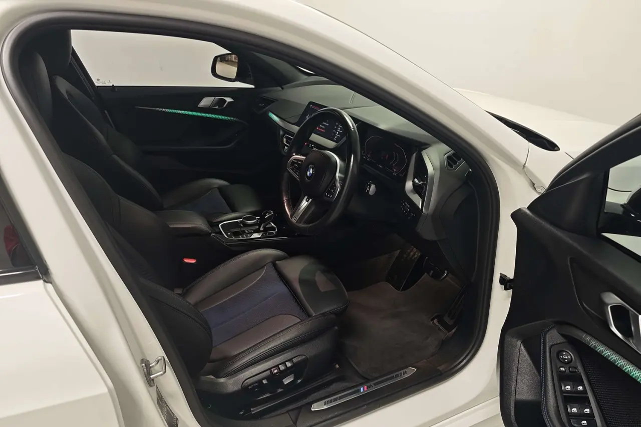 2023 BMW 1 Series Gallery Image 10