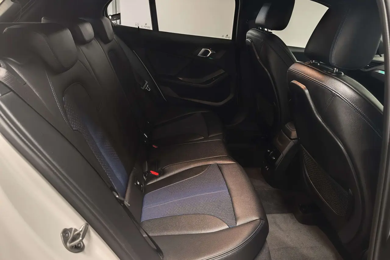 2023 BMW 1 Series Gallery Image 11