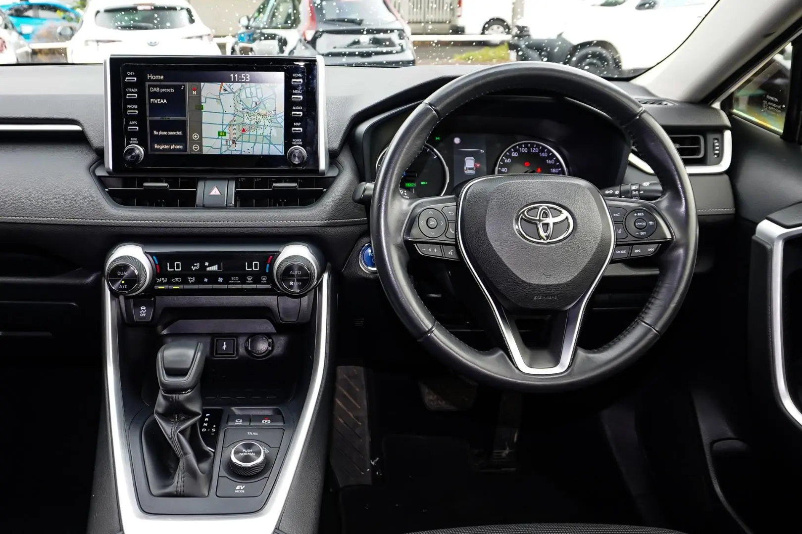 2020 Toyota RAV4 Gallery Image 8