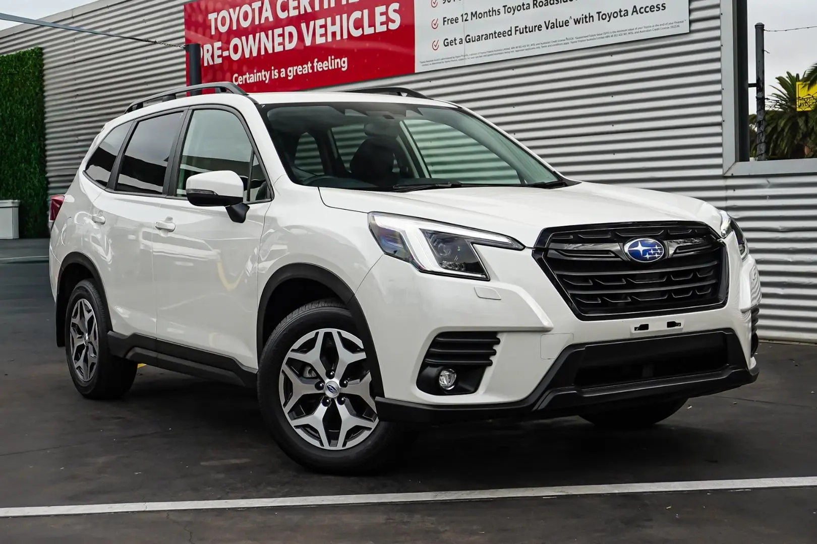 2024 Subaru Forester Gallery Image 2