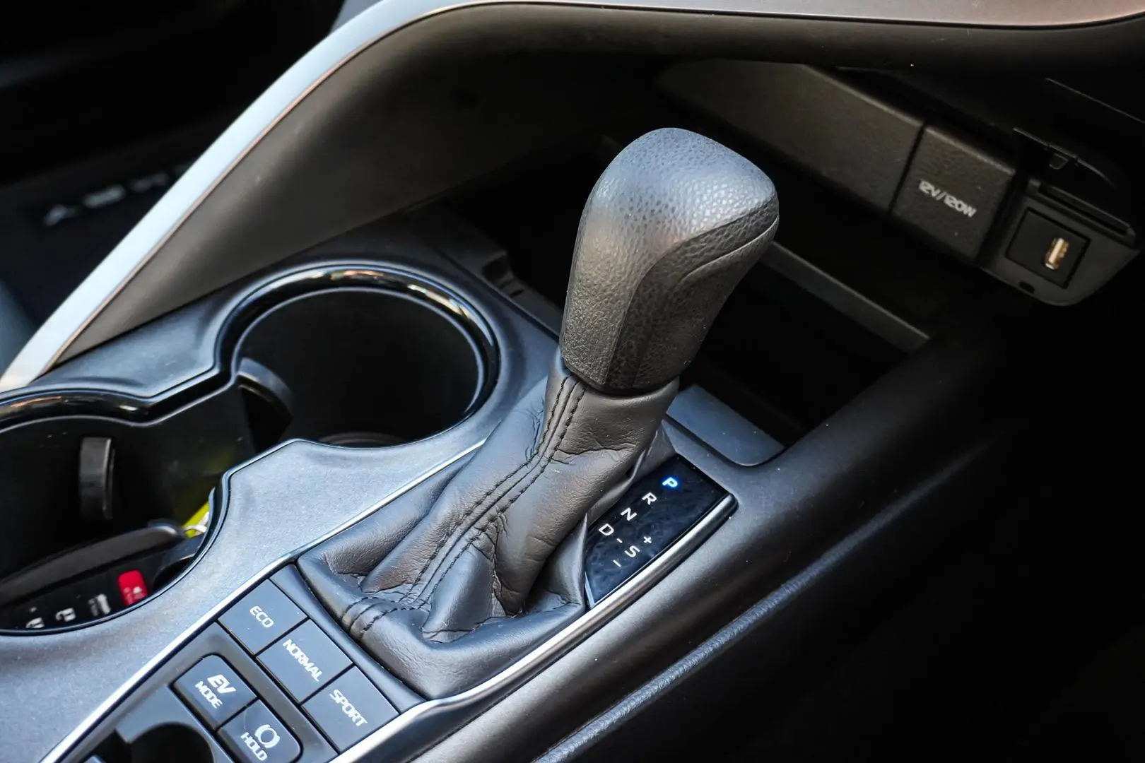 2024 Toyota Camry Gallery Image 17