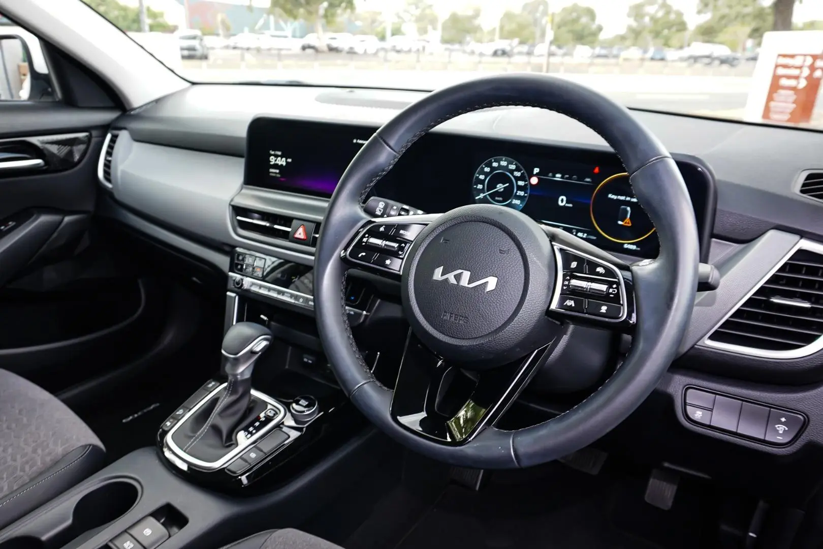 2024 Kia Seltos Gallery Image 7