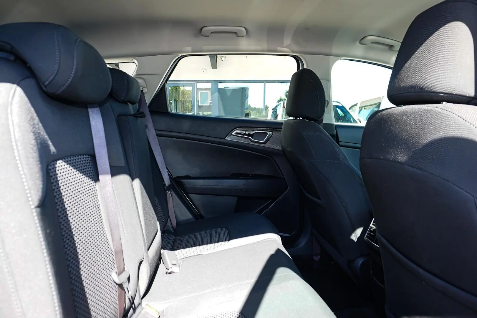 2024 Kia Sportage Gallery Image 7