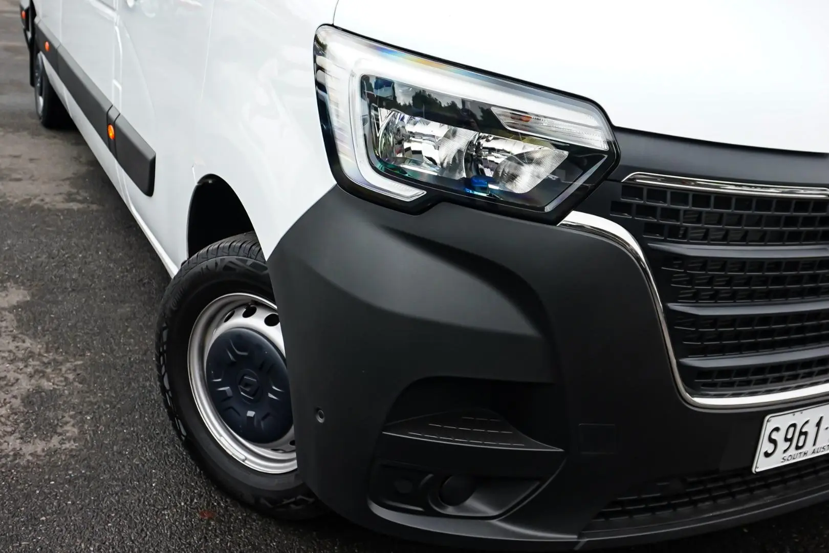 2023 Renault Master Gallery Image 11