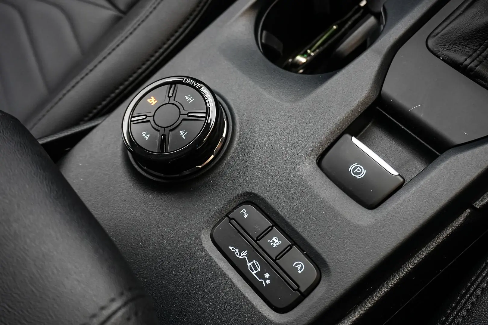 2024 Ford Everest Gallery Image 20