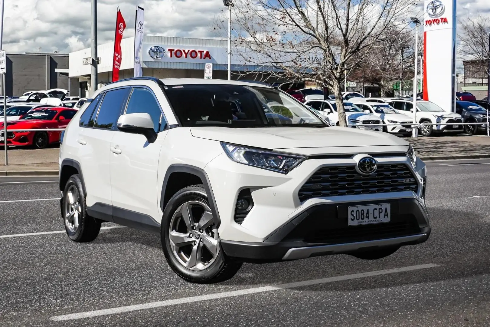 2020 Toyota RAV4 Image