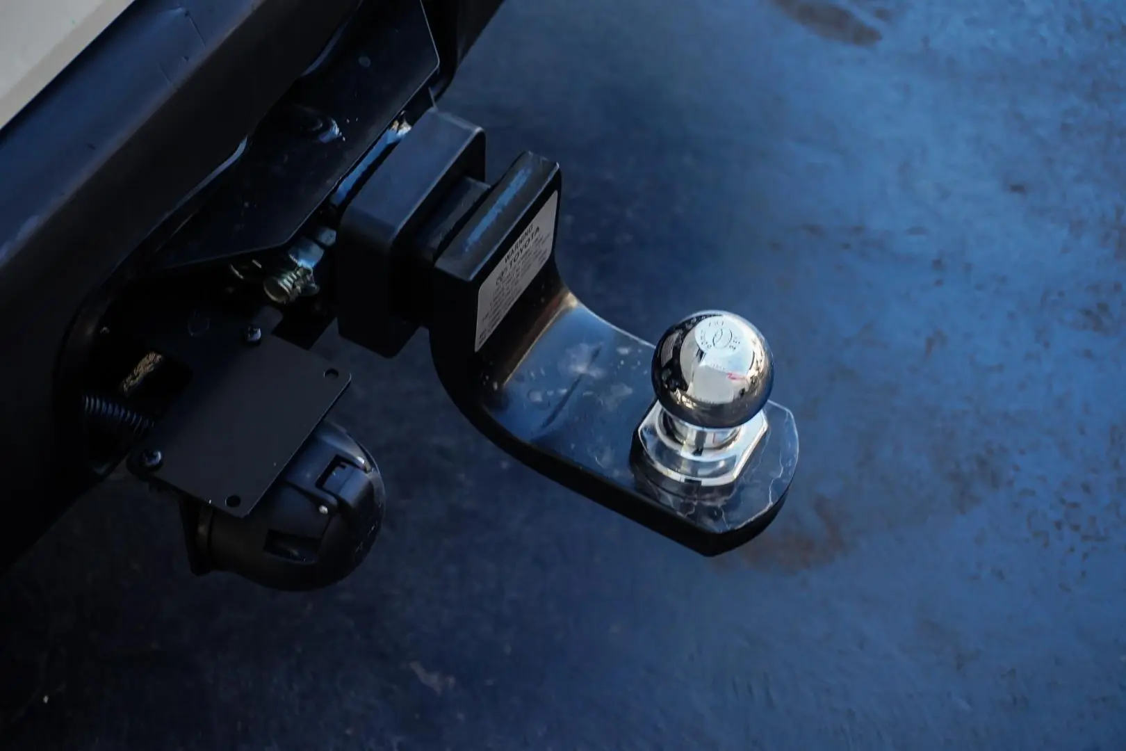 2020 Toyota Hiace Gallery Image 15