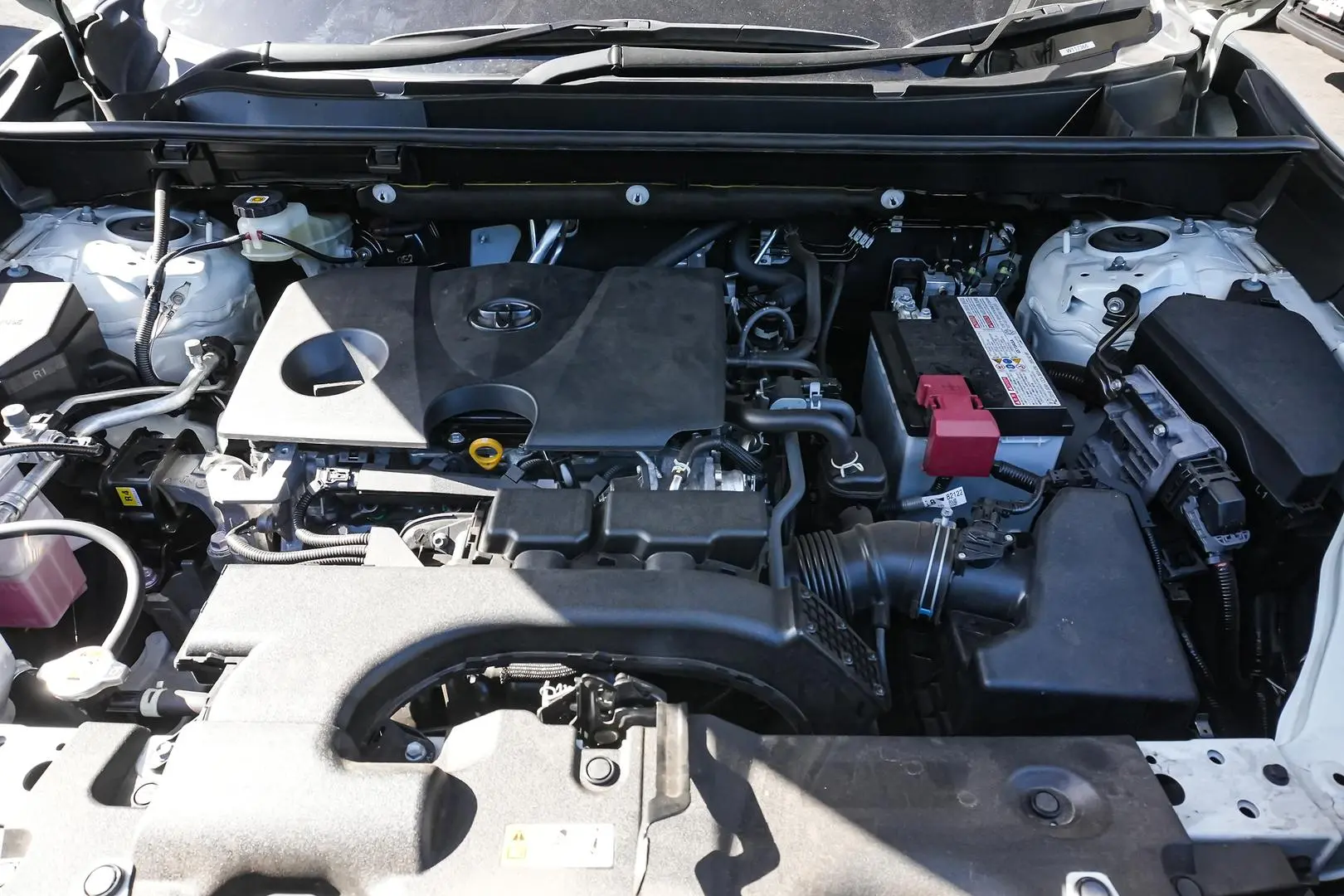 2020 Toyota RAV4 Gallery Image 23