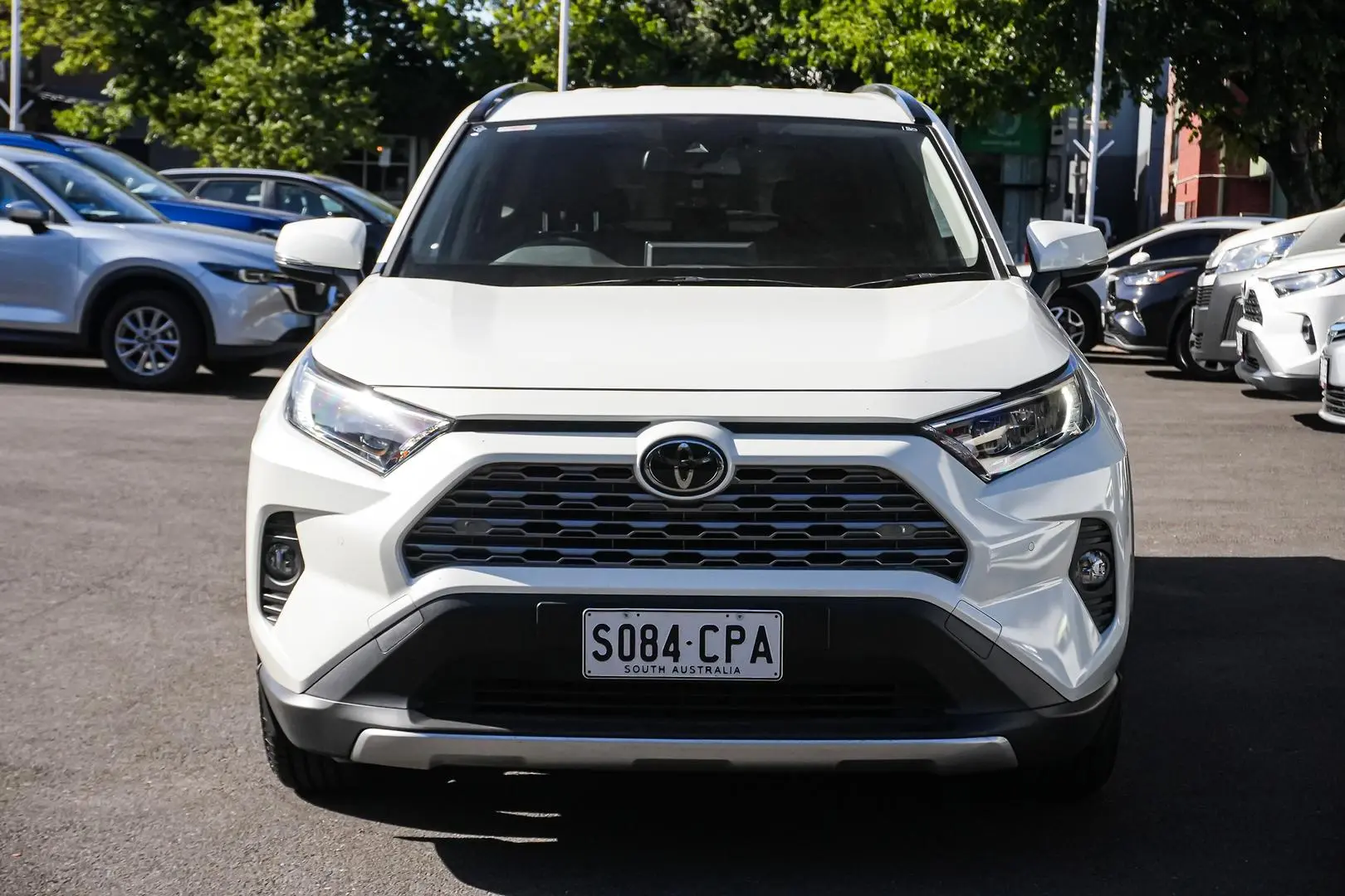 2020 Toyota RAV4 Gallery Image 5