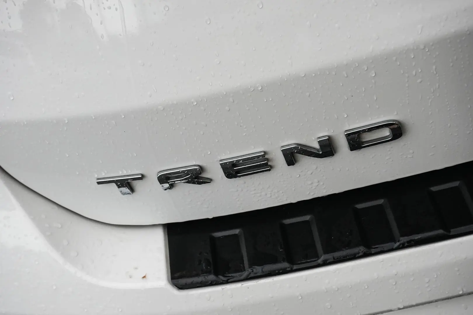 2024 Ford Everest Gallery Image 9