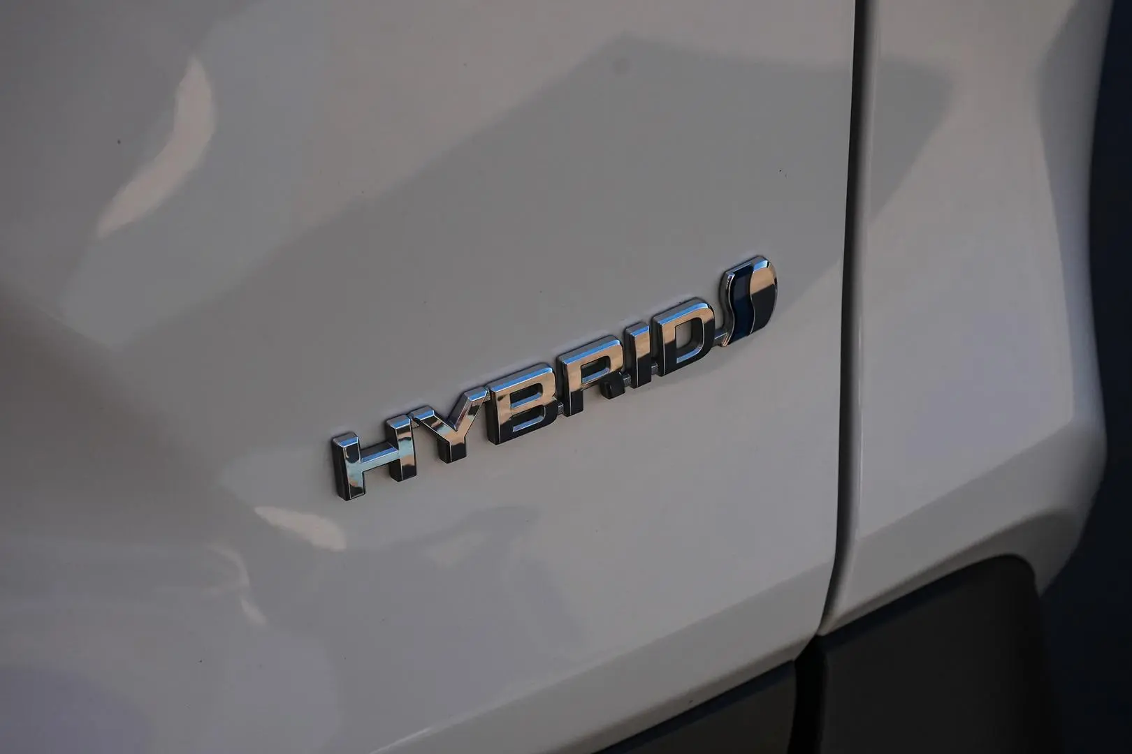 2024 Toyota RAV4 Gallery Image 10