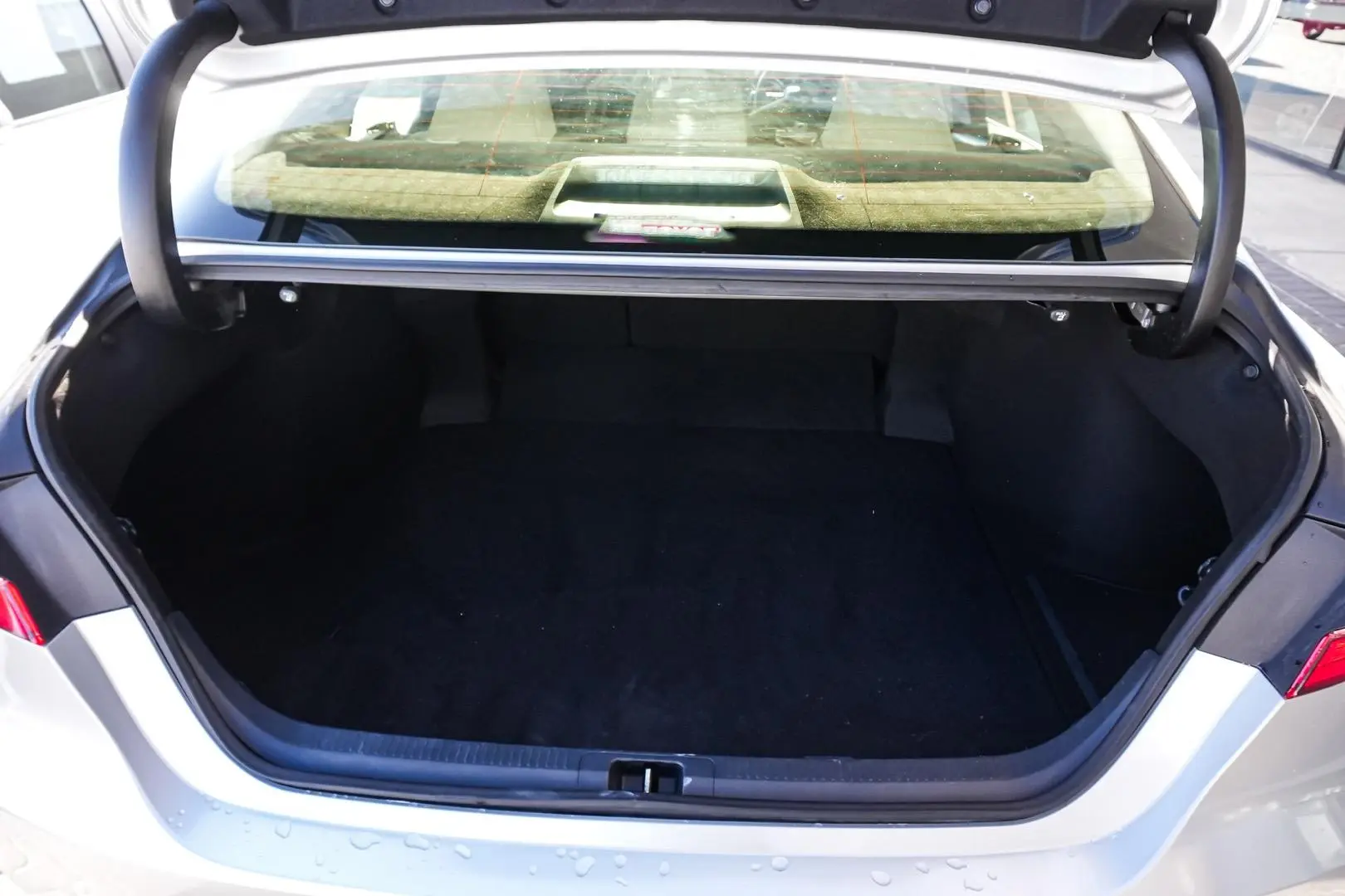 2024 Toyota Camry Gallery Image 12